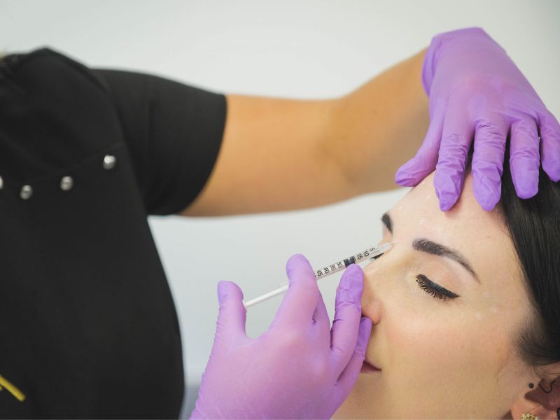 آموزش تزریق بوتاکس به پزشکان و پیراپزشکان در سعادت آباد غرب تهران